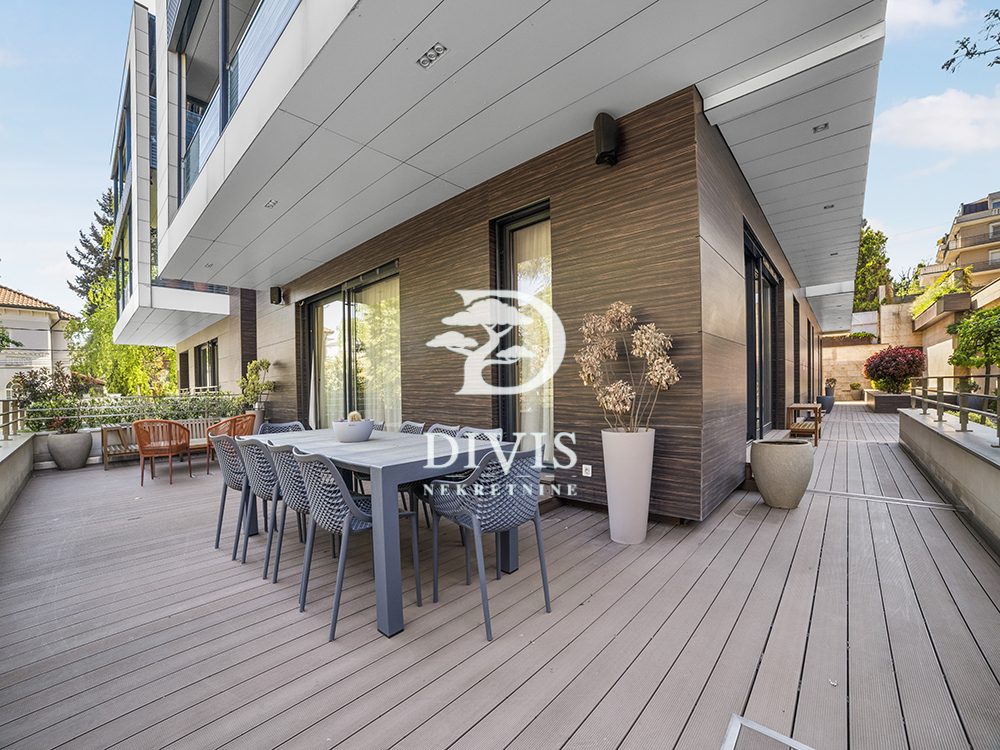 Slika 11 - Serdar Jola, Četvorosoban stan na prodaju, 360m2, 1.700.000€